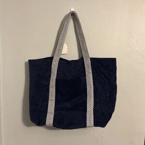 Shiraleah Chicago NWT Woman’s  Navy Sol Tote.